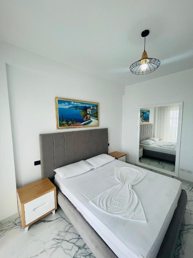 Jimi Apartments Vlorë エクステリア 写真